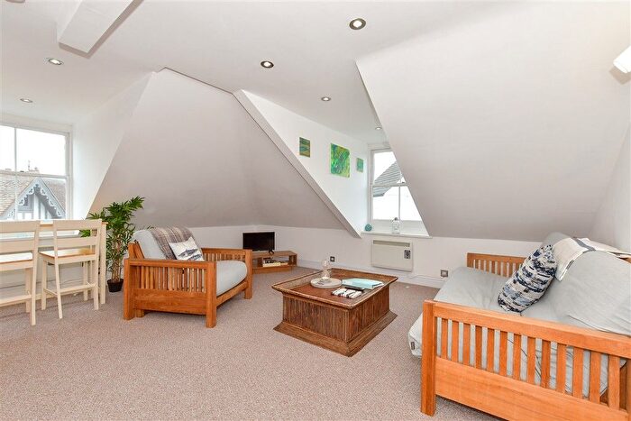 1 Bedroom Flat For Sale In Bexley Street, Whitstable, Kent, CT5