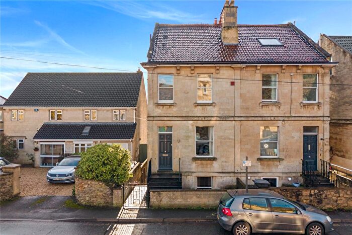 4 Bedroom Semi Detached House For Sale In Mount Pleasant, Bradford On Avon, BA15