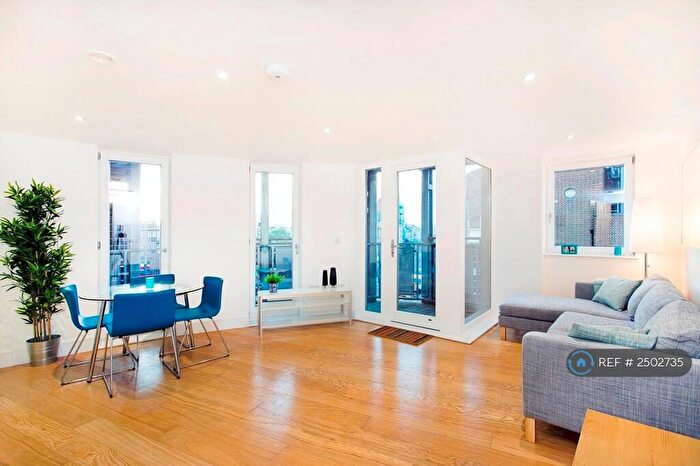 2 Bedroom Flat To Rent In Walden Building, London, SW11