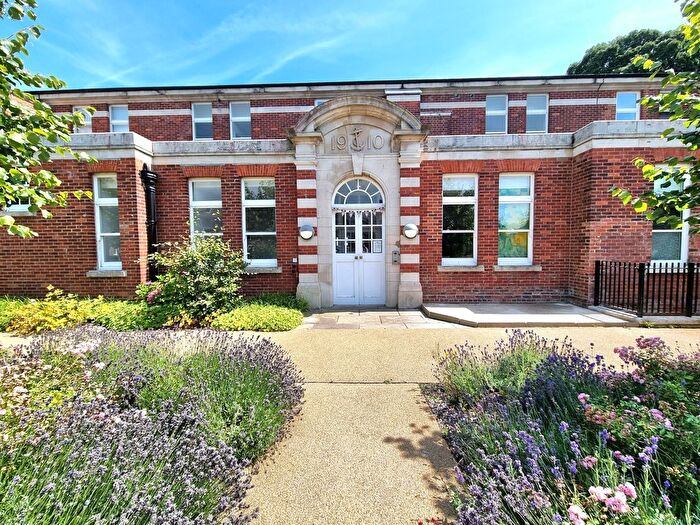 1 Bedroom Flat To Rent In Huxley Way, Gosport, PO12