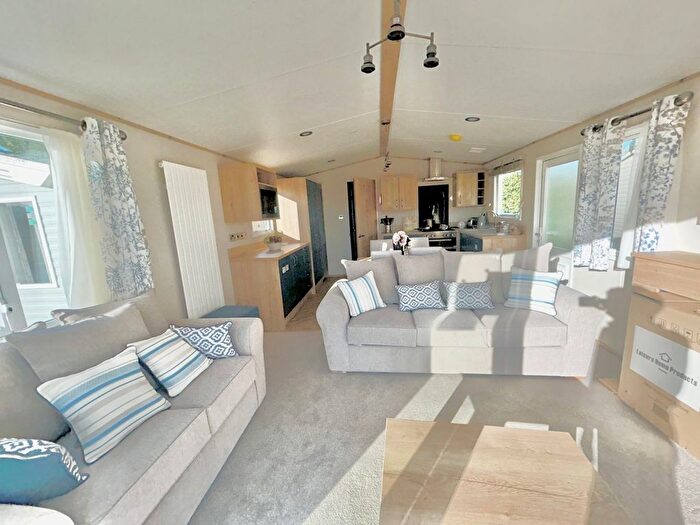 2 Bedroom Park Home For Sale In Beach Road, St. Osyth, Clacton-On-Sea, CO16