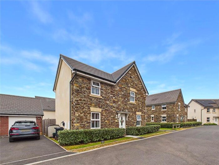 4 Bedroom Detached House For Sale In Canberra Crescent, Tiverton, Devon, EX16