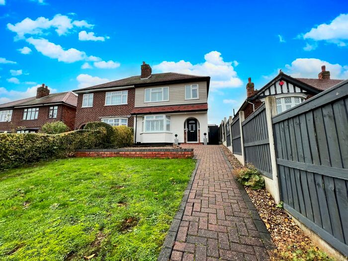 3 Bedroom Semi-Detached House To Rent In Nottingham Road, Giltbrook, Nottingham, NG16