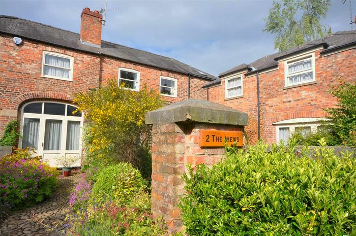 3 Bedroom Property To Rent In The Mews, Greencliffe Drive, York, YO30