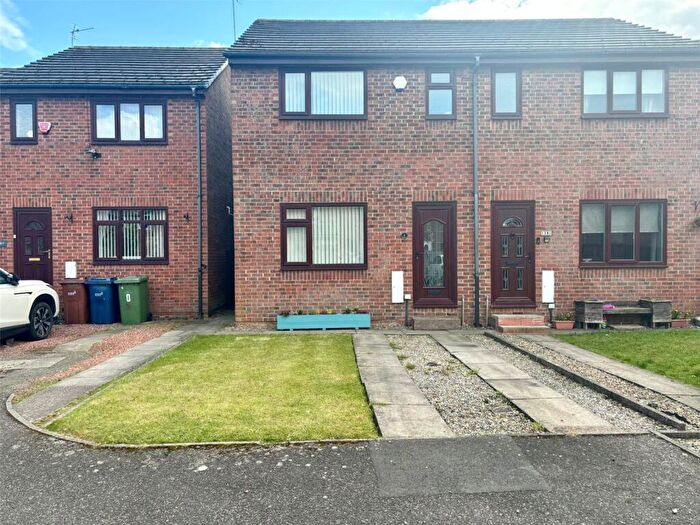 3 Bedroom Semi Detached House For Sale In Hartoft Close, Newbottle, Houghton Le Spring, Sunderland, DH4