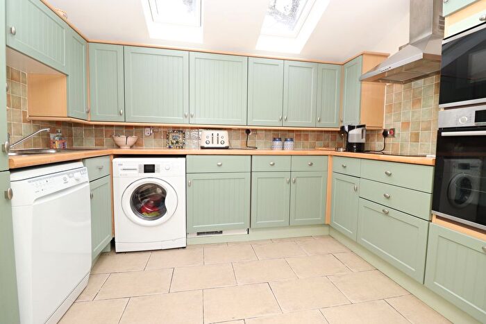 2 Bedroom Cottage For Sale In High Street, Leadenham, Lincoln, LN5