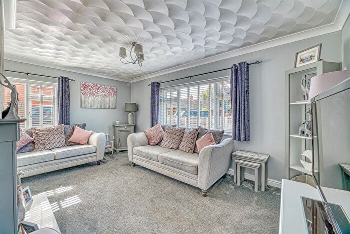 3 Bedroom Detached Bungalow For Sale In Marsh Lane, Elton, Chester, CH2
