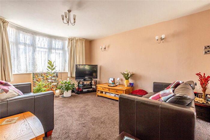 3 Bedroom Terraced House For Sale In Brooklyn Road, Bedminster Down, Bristol, BS13