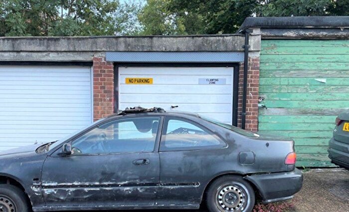 Parking For Sale In Chaseville Park Road, Winchmore Hill, London, N21