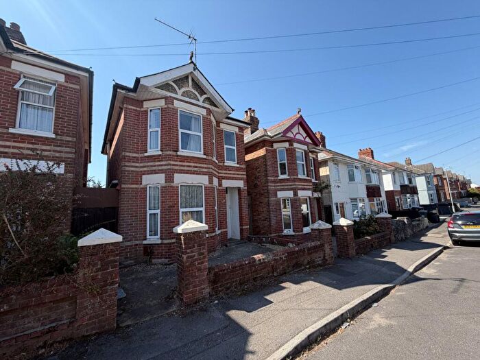 4 Bedroom Property For Sale In Strouden Road, Bournemouth, BH9