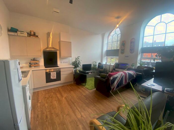 1 Bedroom Apartment To Rent In Market Street, Ilkeston, DE7