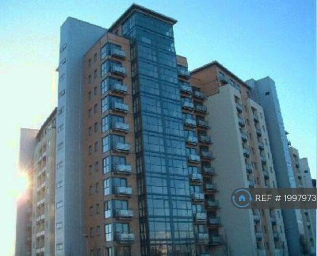 2 Bedroom Flat To Rent In Elmwood Lane, Leeds, LS2