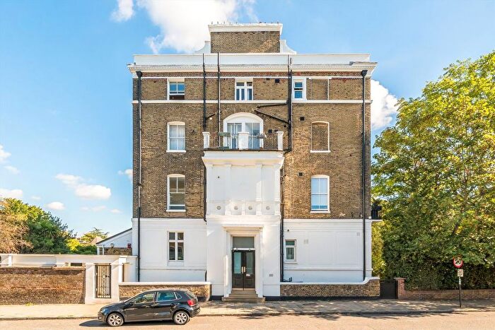 1 Bedroom Flat For Sale In Clapham Common North Side, Clapham Old Town, SW4