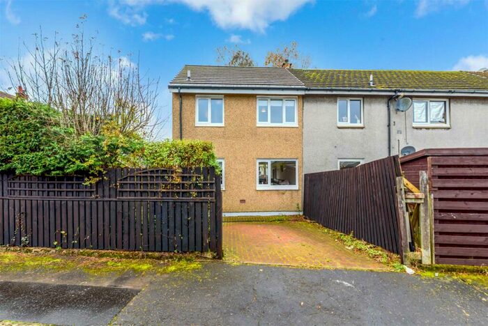 2 Bedroom End Of Terrace House For Sale In Craig Crescent, Kirkintilloch, Glasgow, East Dunbartonshire, G66