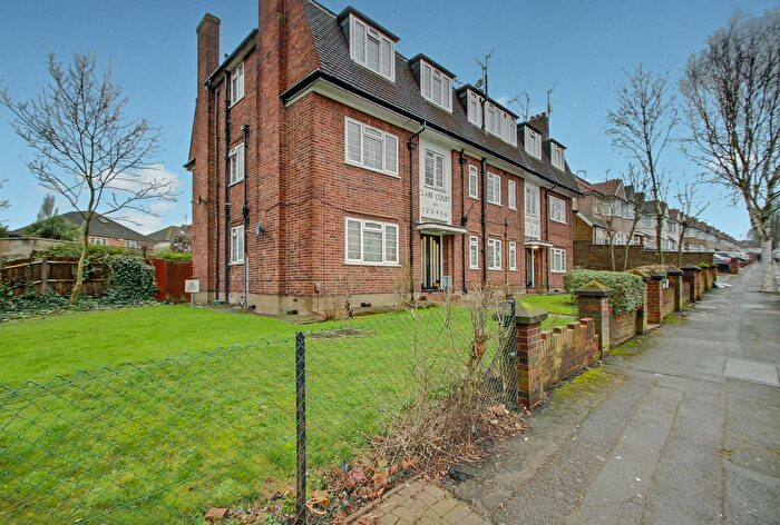 1 Bedroom Flat For Sale In Clare Road, Greenford, UB6
