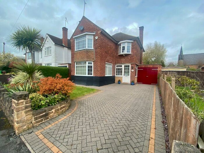 3 Bedroom House To Rent In Kelstern Close, Nottingham, NG8