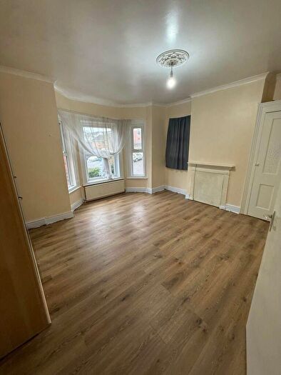 3 Bedroom House To Rent In Wantage Road, Reading, RG30