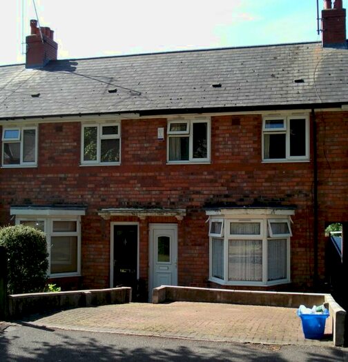 3 Bedroom House To Rent In Poole Crescent, B17