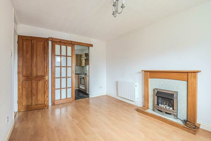 1 Bedroom Apartment To Rent In Newbury, Berkshire, RG14