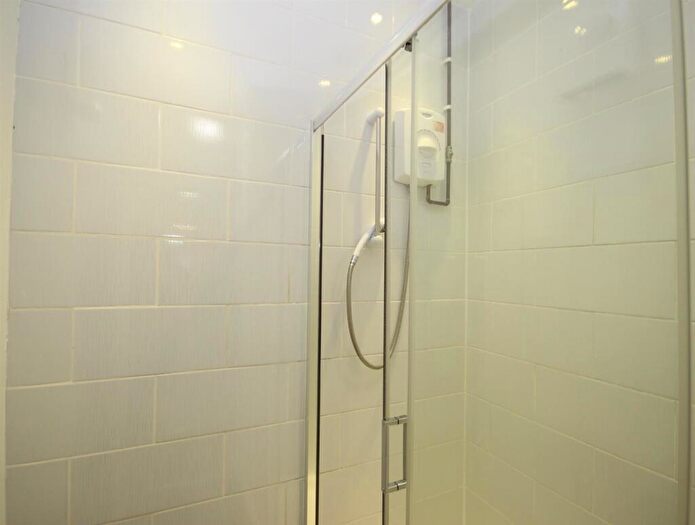 Studio To Rent In Bloxhall Road, Leyton, E10