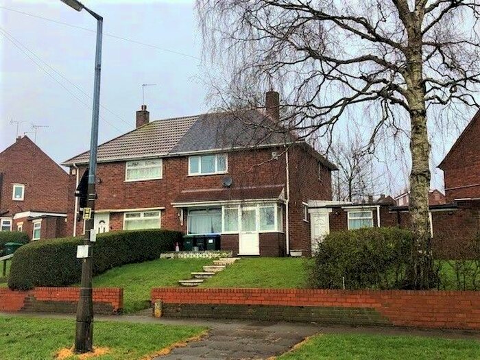 2 Bedroom Semi-Detached House To Rent In Tanhouse Avenue, Great Barr B43