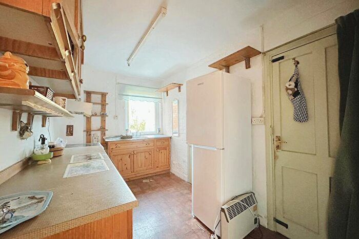 3 Bedroom Terraced House For Sale In Bridport, DT6