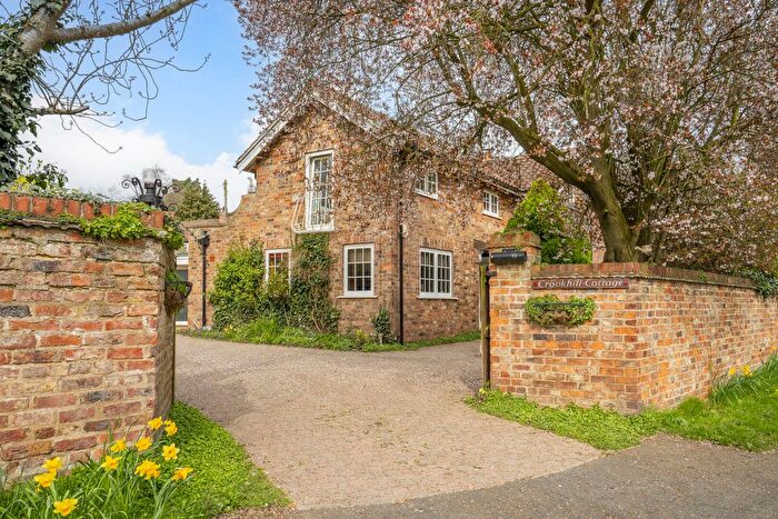 3 Bedroom Cottage For Sale In The Village, Skelton, York, YO30