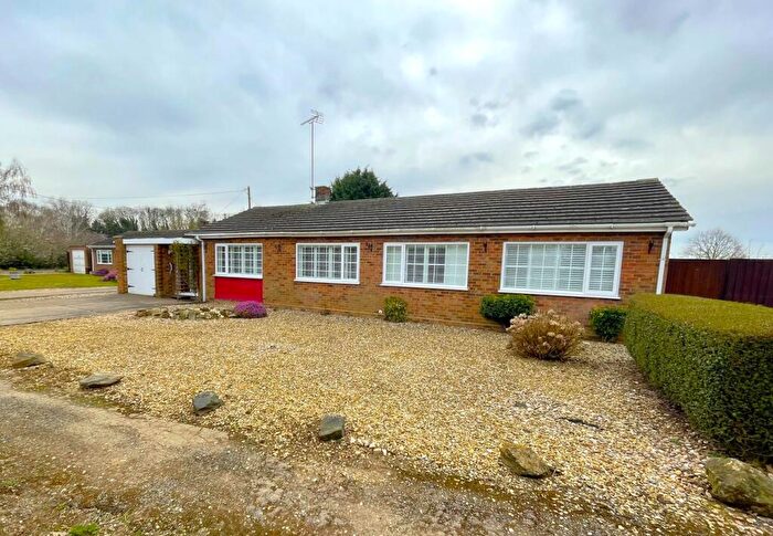4 Bedroom Bungalow For Sale In Towcester Road, Milton Malsor, Northampton, NN4