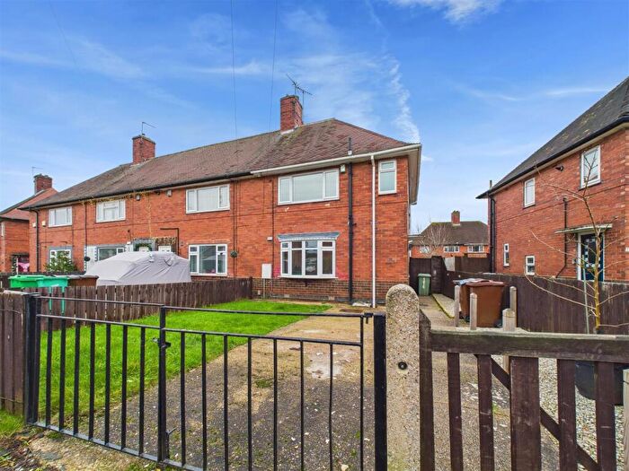 3 Bedroom End Of Terrace House To Rent In Frinton Road, Nottingham, NG8