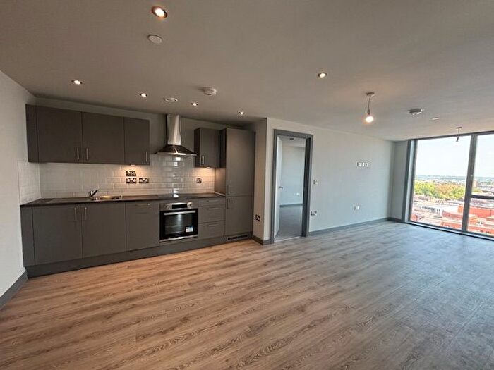 2 Bedroom Flat To Rent In Goodman Street, Birmingham, B1