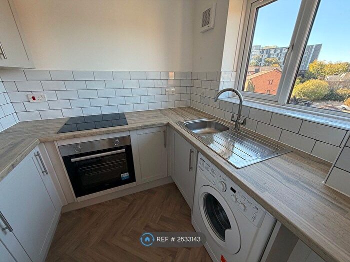 Studio To Rent In Armoury Road, London, SE8