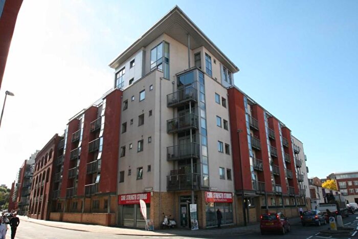 1 Bedroom Flat To Rent In Three Queens Lane, Redcliffe, Bristol, BS1