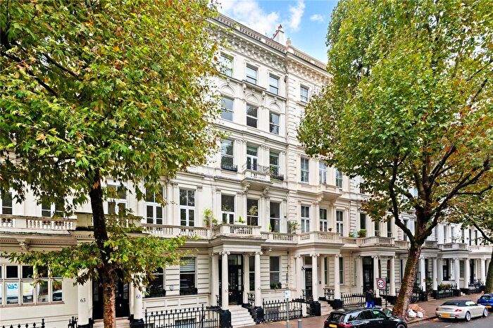5 Bedroom Flat To Rent In Queen's Gate, London, SW7