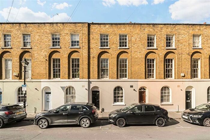 3 Bedroom Property For Sale In Arbour Square, Stepney Green, E1