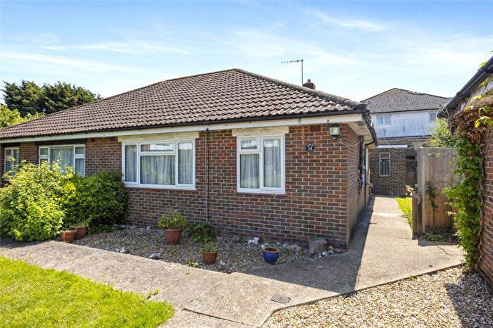 2 Bedroom Bungalow For Sale In North Farm Road, Lancing, West Sussex, BN15
