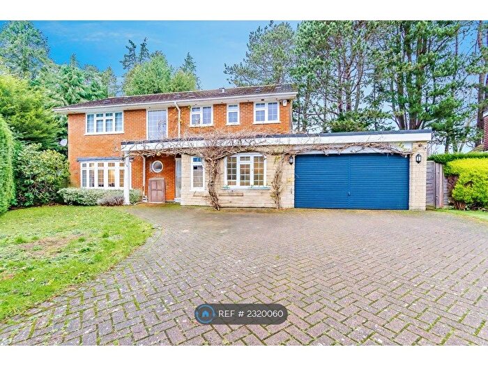 4 Bedroom Detached House To Rent In Highwood Close, Kenley, CR8