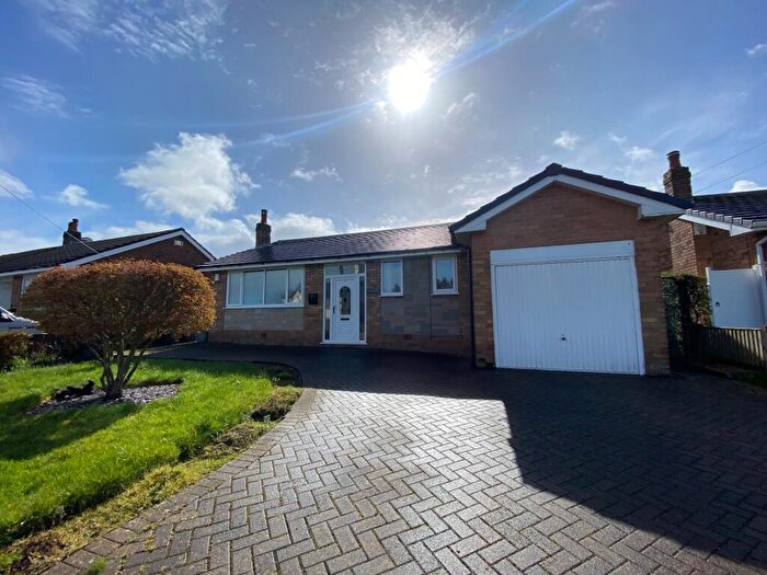 4 Bedroom Bungalow To Rent In Green Gables, Eccleston, PR7