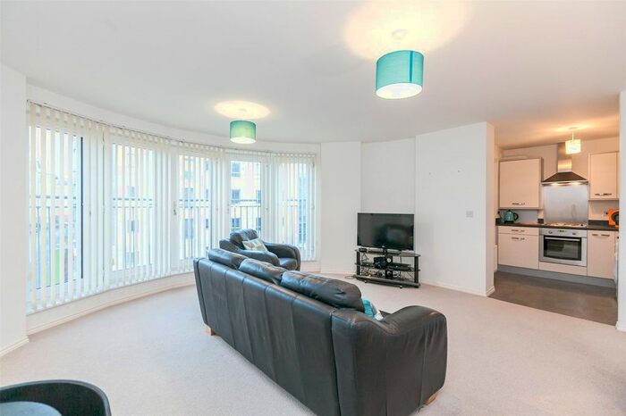 1 Bedroom Flat To Rent In Lochend Park View, Edinburgh, EH7