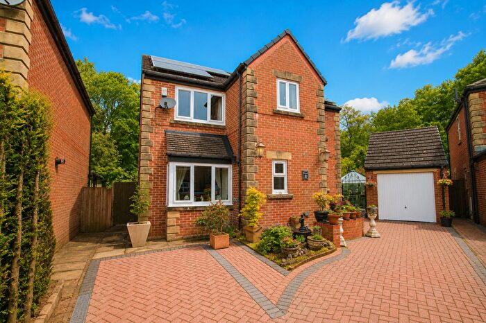 3 Bedroom Detached House For Sale In Reddyshore Brow, Littleborough, OL15