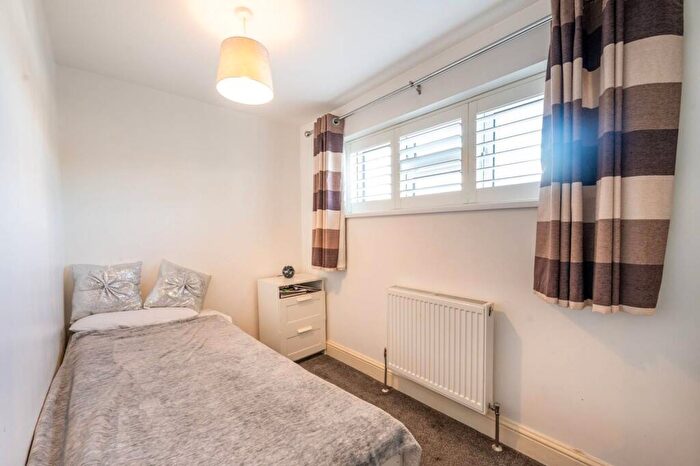 4 Bedroom Terraced House To Rent In Skelley Road, Stratford, London, E15