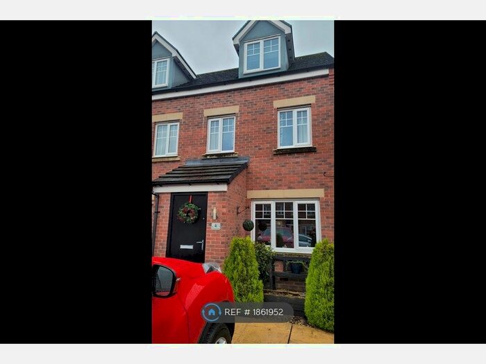 3 Bedroom Semi-Detached House To Rent In Trethorne Avenue, Buckshaw Village, Chorley, PR7