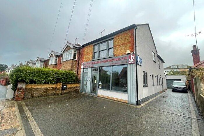 2 Bedroom Flat To Rent In Osborne Road, Broadstairs, CT10