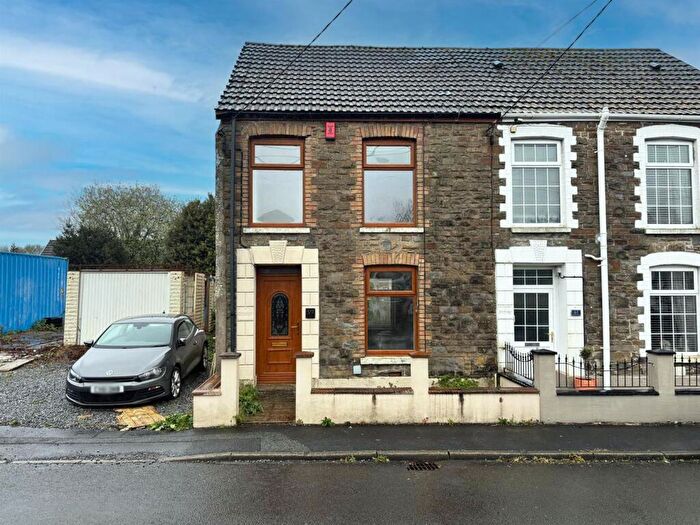 3 Bedroom Semi Detached House For Sale In Station Road, Llangennech, SA14