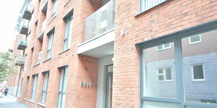 3 Bedroom Apartment To Rent In Halo, Simpson Street, Manchester City Centre, Greater Manchester, M4