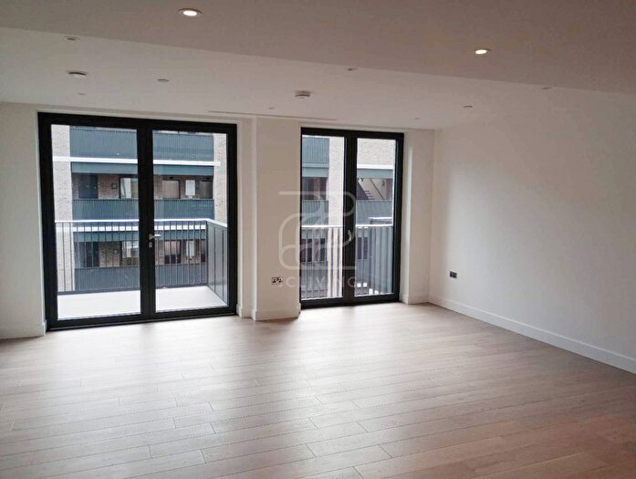2 Bedroom Flat To Rent In Postmark, London, WC1X