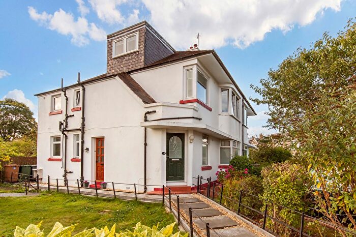 3 Bedroom Flat For Sale In Lampacre Road, Corstorphine, Edinburgh, EH12