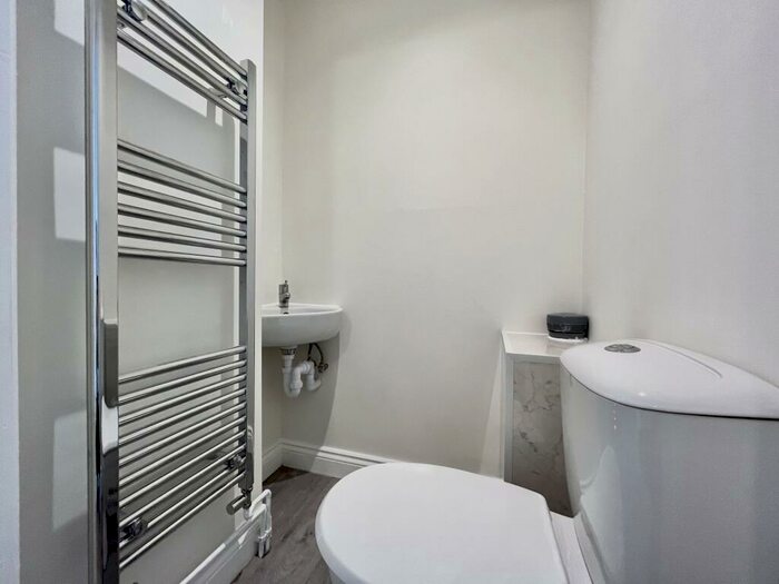2 Bedroom Apartment To Rent In Castle Street, Portchester, PO16