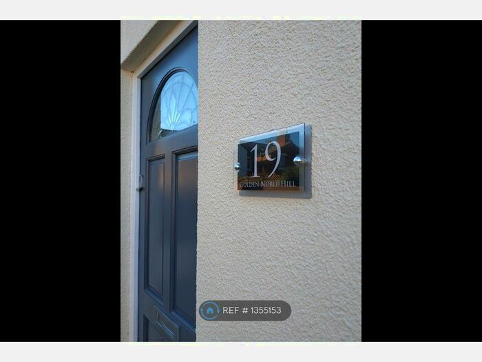 2 Bedroom Semi-Detached House To Rent In Golden Noble Hill, Colchester, CO1