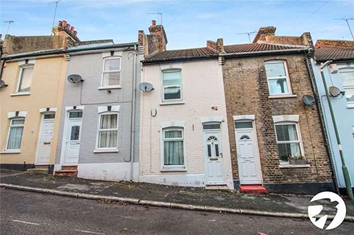 2 Bedroom Terraced House To Rent In Castle Street, Greenhithe, Kent, DA9