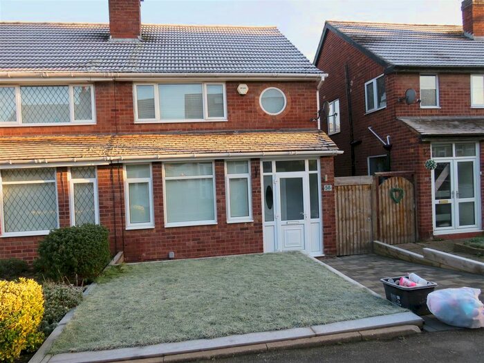 3 Bedroom Semi-Detached House To Rent In Eileen Gardens, Kingshurst, Birmingham, B37